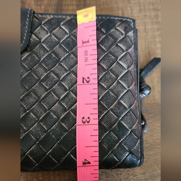 Bottega Veneta Intrecciato Leather Wallet - Picture 7 of 16